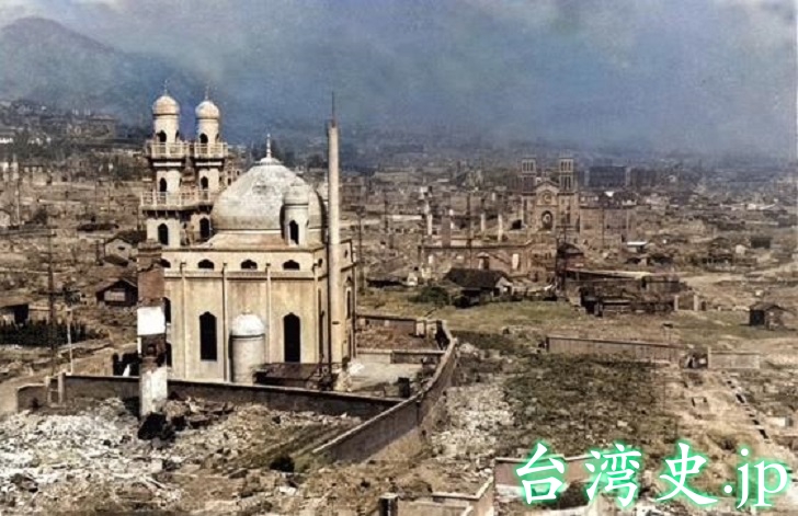 1945神戸空襲で焼けた市街地と焼け残った神戸中央モスクAIカラー化